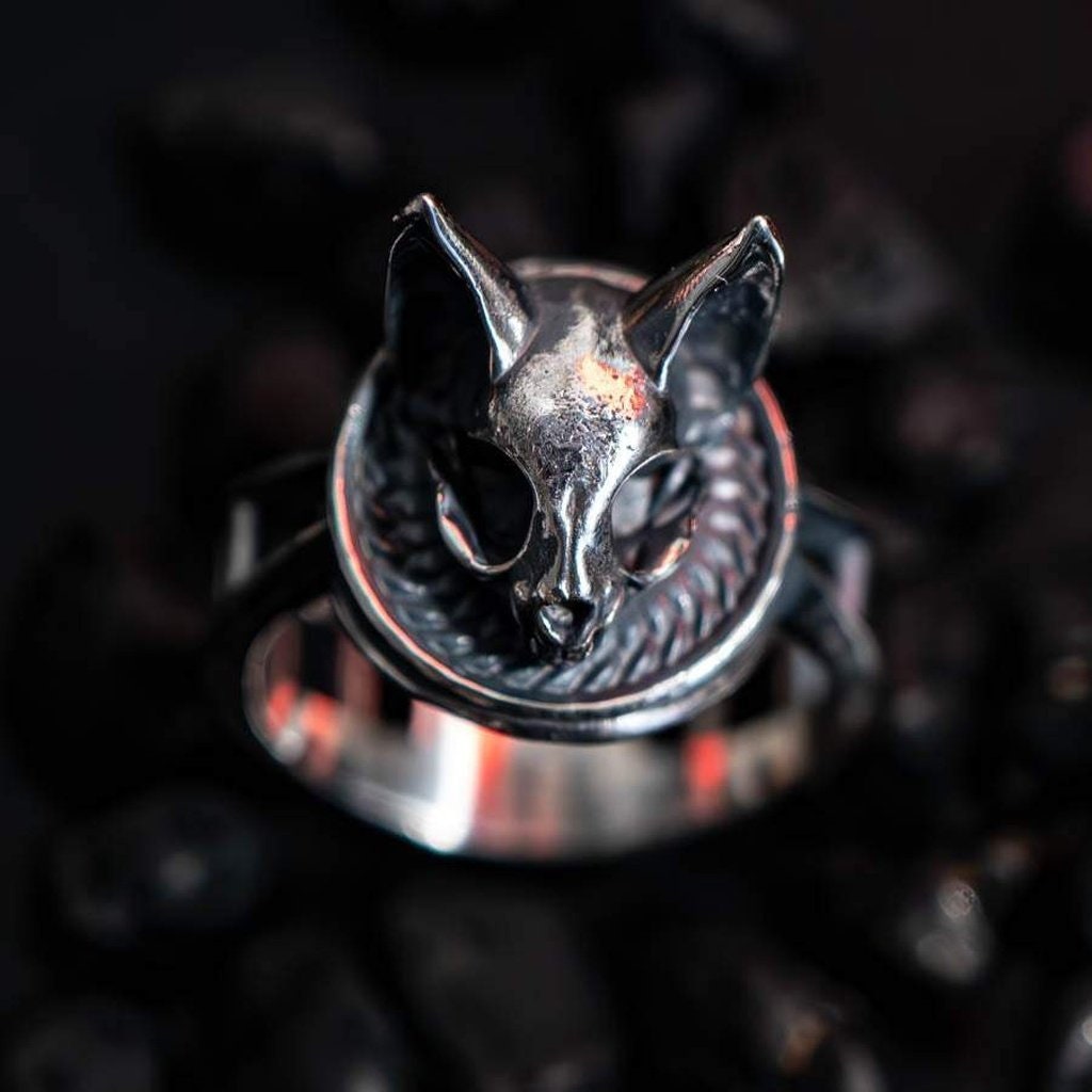 Meowmento Mori Ring