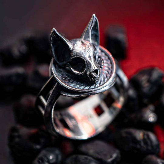 Meowmento Mori Ring